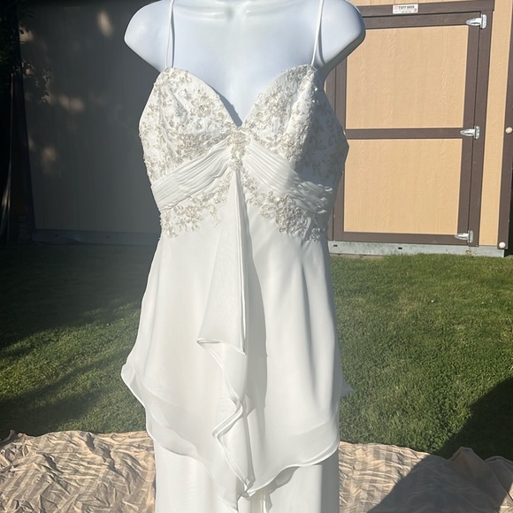NWT Alfred Angelo Wedding Pantsuit for Bride/lace chiffon/beads - gorgeous Sz 12 - Picture 2 of 13